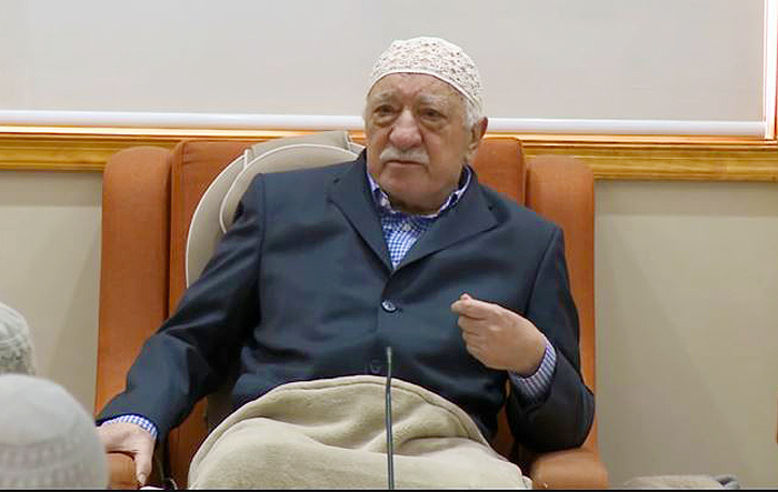Fethullah Gülen’den grizu patlamasında ölenler için taziye mesajı: Dualarla yardımlarına koşun