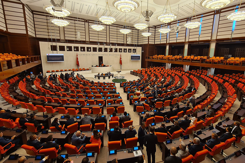 Suça sürüklenen çocuklara ilişkin kanun teklifi yasalaştı
