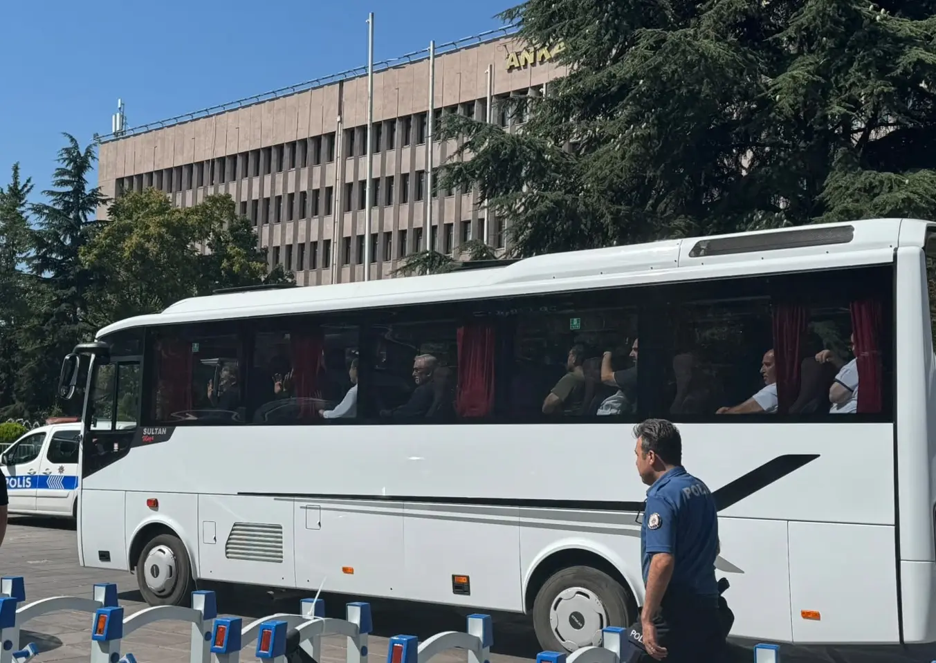 Süleymanlılar’a yeni dalga operasyon: 22 gözaltı
