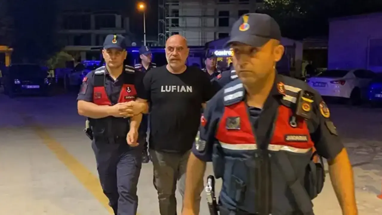 Yönetmen Ezel Akay ve kardeşinin uyuşturucu testi pozitif çıktı