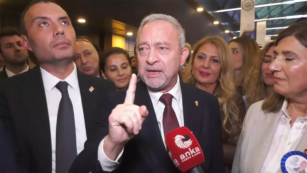 Seçimi kazanan Ümit Kocasakal: “İstanbul Barosu, geleneksel çizgisine dönmüştür!”