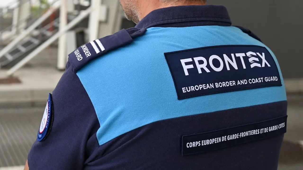 AB Komisyonu’ndan Frontex’e geniş ‘sınır dışı’ yetkisi